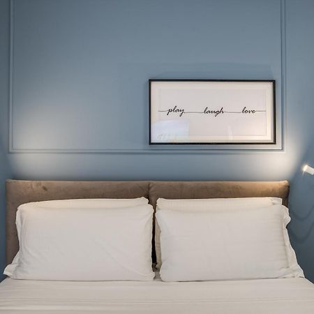 The Oasis Hotel Наполи Екстериор снимка