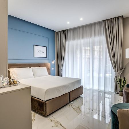 The Oasis Hotel Наполи Екстериор снимка