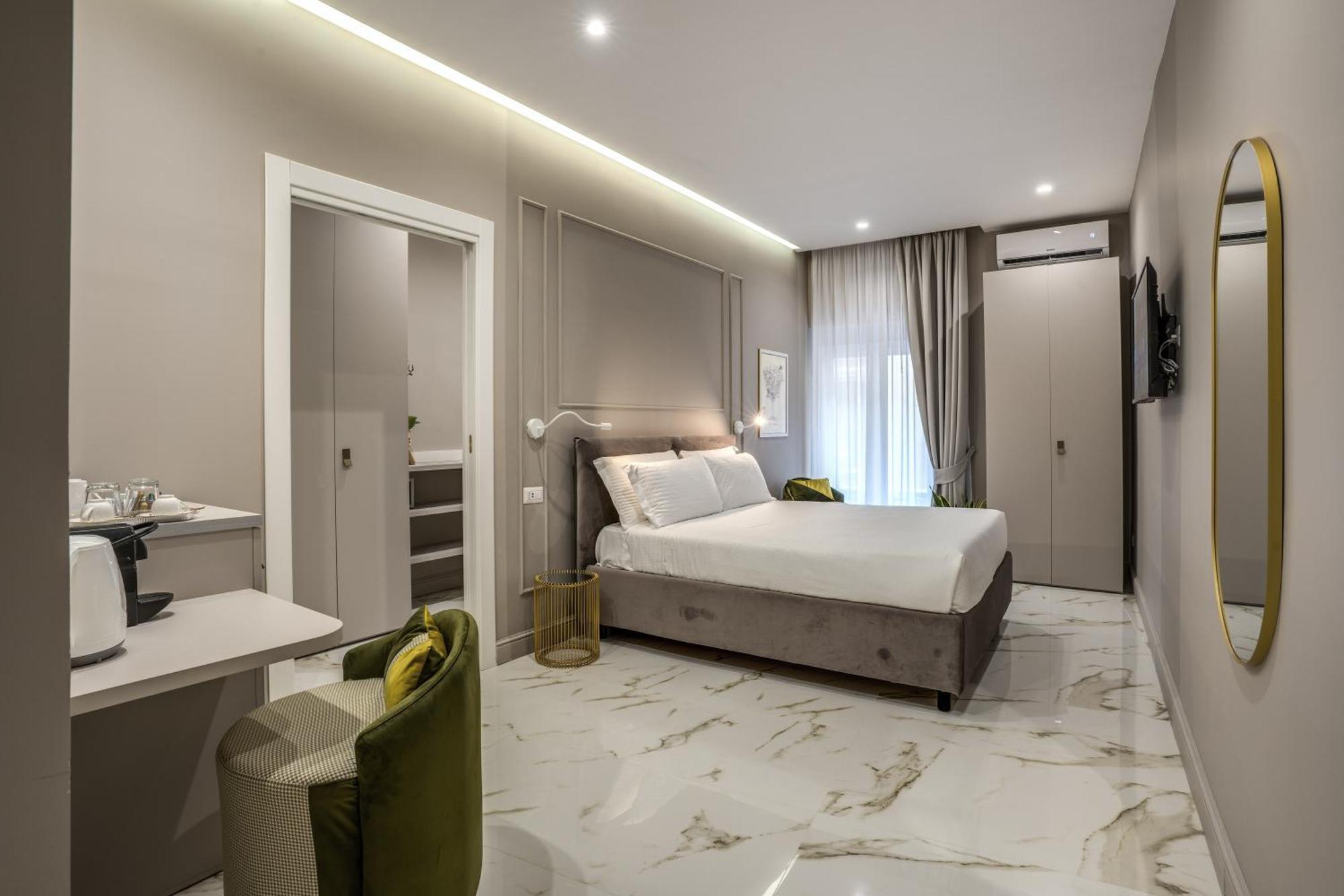 The Oasis Hotel Наполи Екстериор снимка