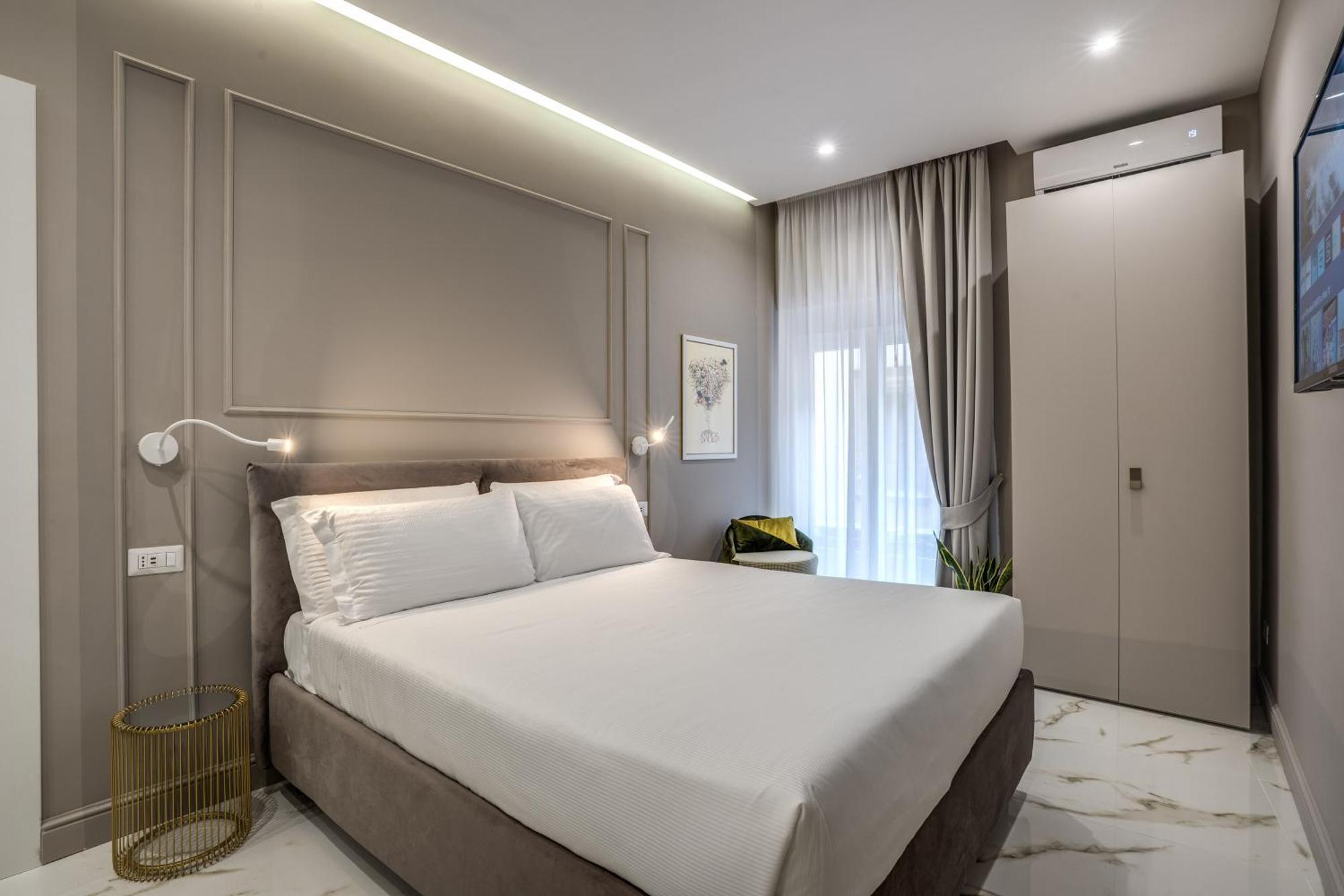 The Oasis Hotel Наполи Екстериор снимка