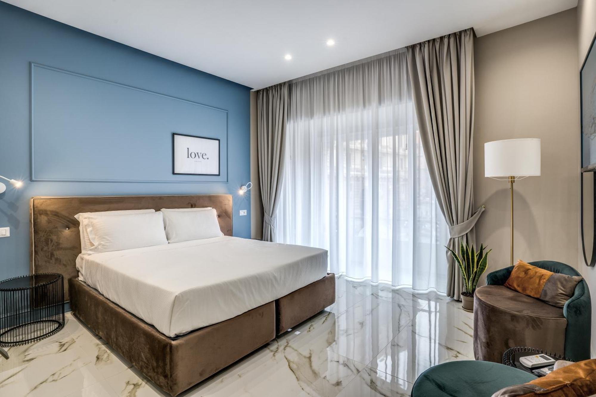 The Oasis Hotel Наполи Екстериор снимка