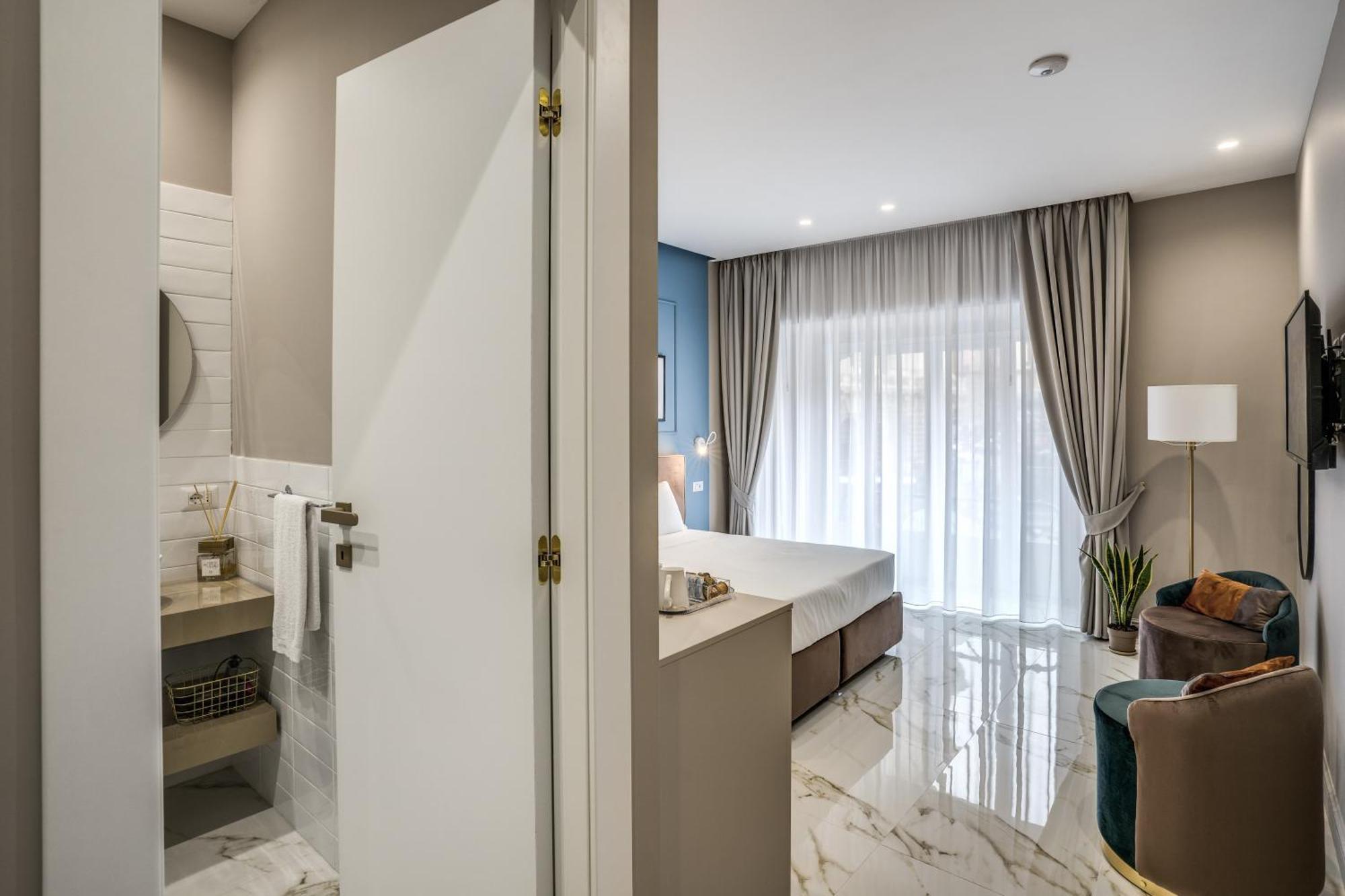 The Oasis Hotel Наполи Екстериор снимка
