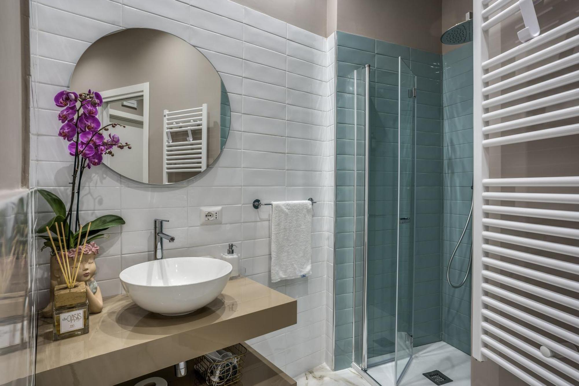 The Oasis Hotel Наполи Екстериор снимка